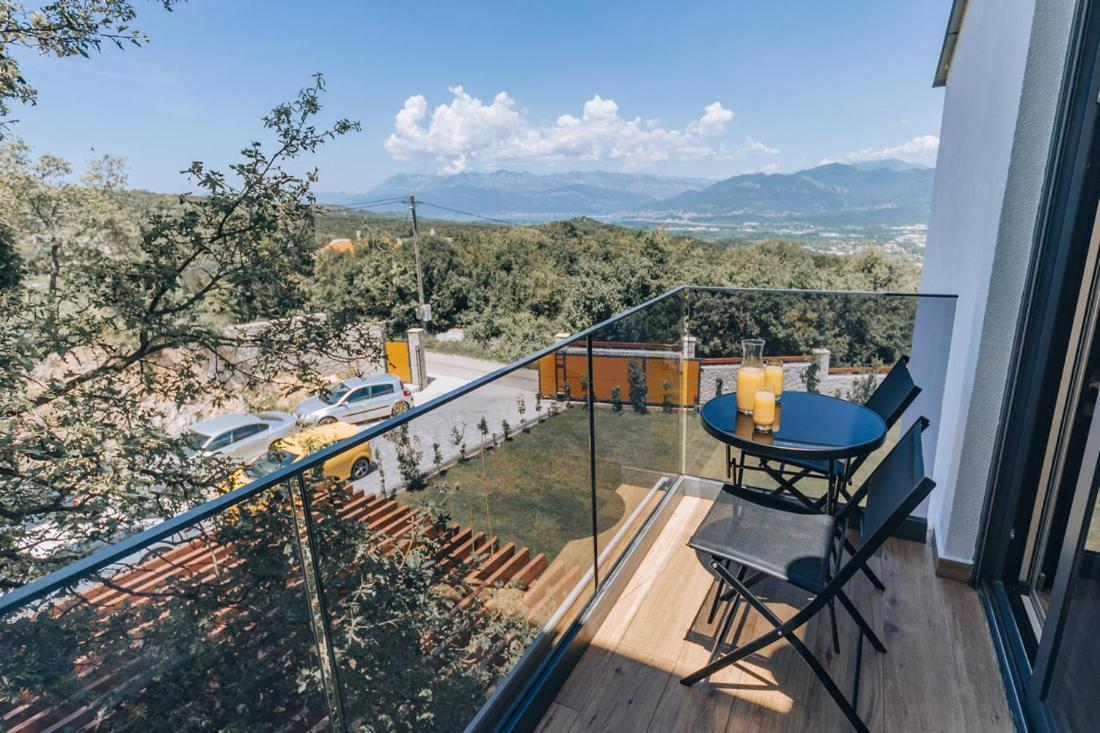 Villa Principium With Infinity Edge Pool&Hot Tub Kotor Exterior foto